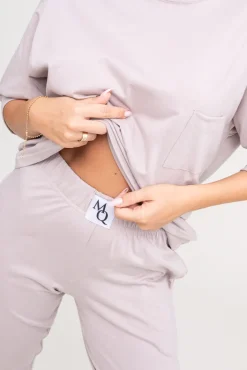 Polski Beżowa Piżama z długimi spodniami REVENTI