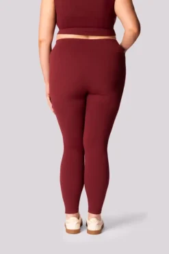 Polski Burgundowe Legginsy prążkowane RIBBED