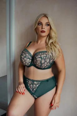 Polski Butelkowozielony Biustonosz ESSENCE Soft Full Cup