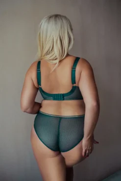 Polski Butelkowozielony Biustonosz ESSENCE Soft Full Cup