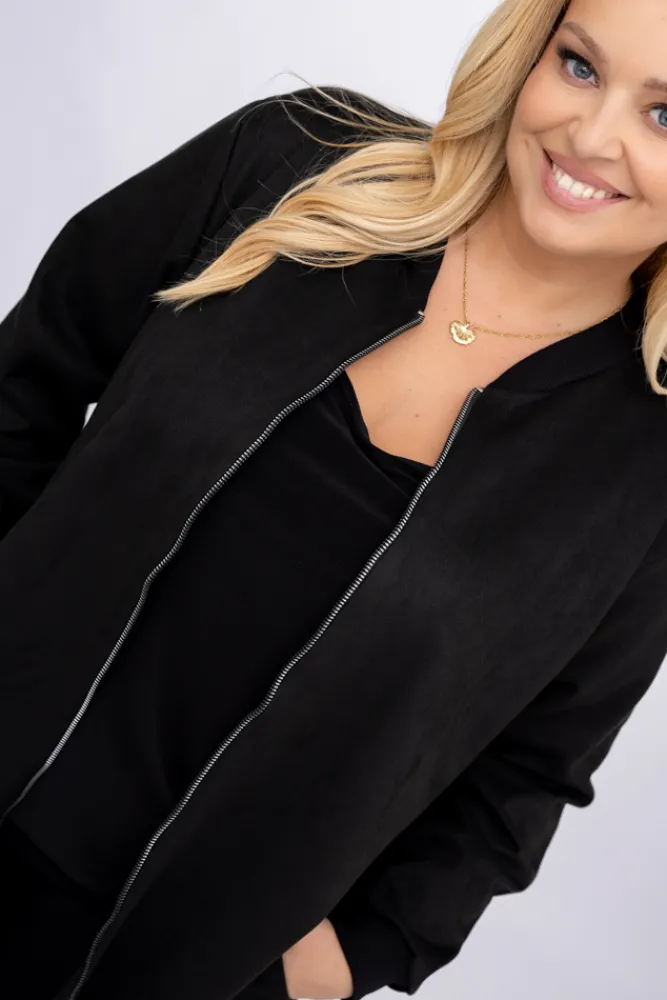 Damskie Polski Czarna Narzutka ESTEL