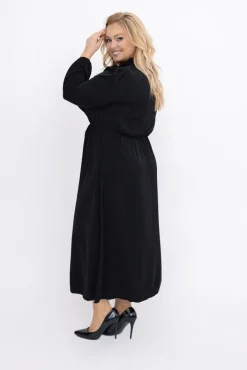 Włoski Czarna Sukienka satynowa ELZI