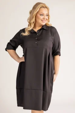 Polski Czarna Sukienka SENTAYA