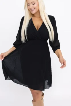 Włoski Czarna Sukienka szyfonowa plisowana UNTURI