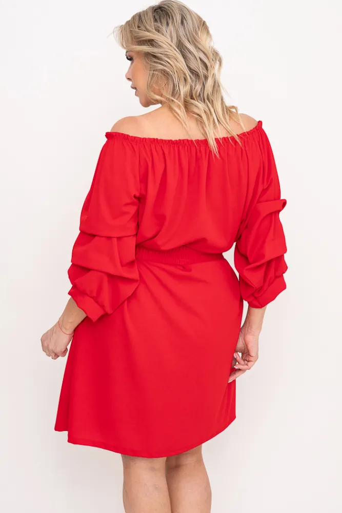 Włoski Czerwona Sukienka z paskiem VOUGI