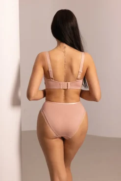 Polski Pudroworóżowe Figi MARCELLA