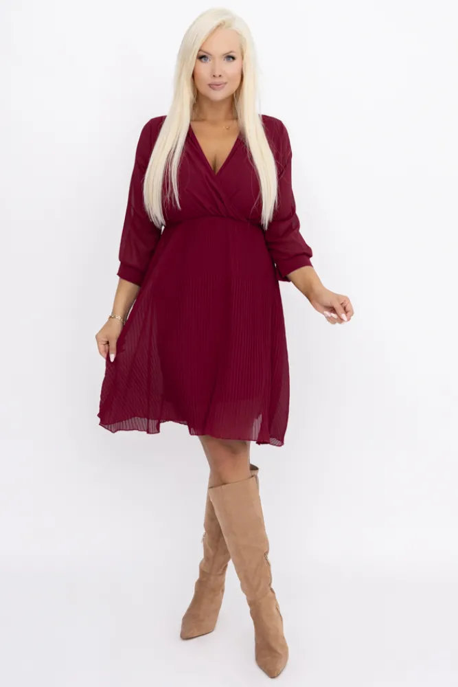 Włoski Wiśniowa Sukienka szyfonowa plisowana UNTURI